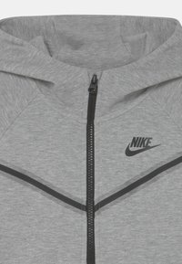 Nike Sportswear HOODIE - Mikina na zip - dark grey heather/white