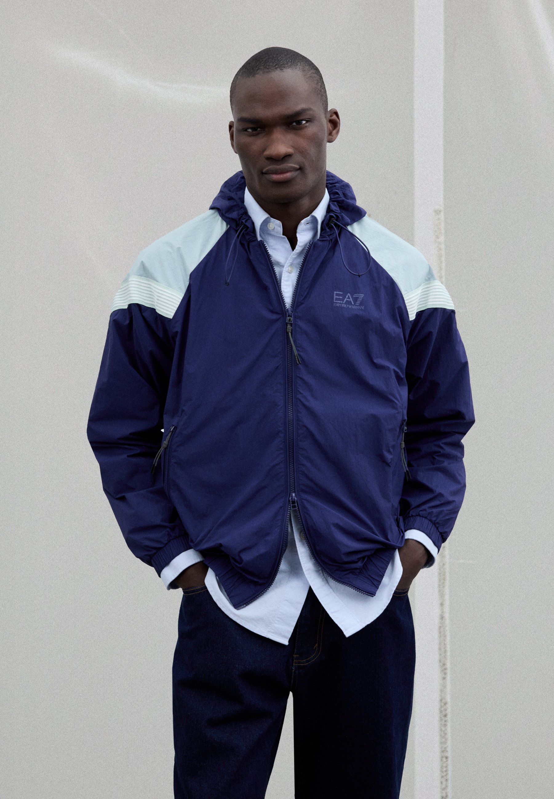 EA7 Emporio Armani Light jacket - medieval blue/dark blue
