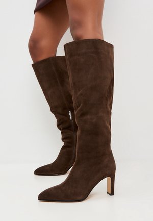 Bottes à talons hauts - brown