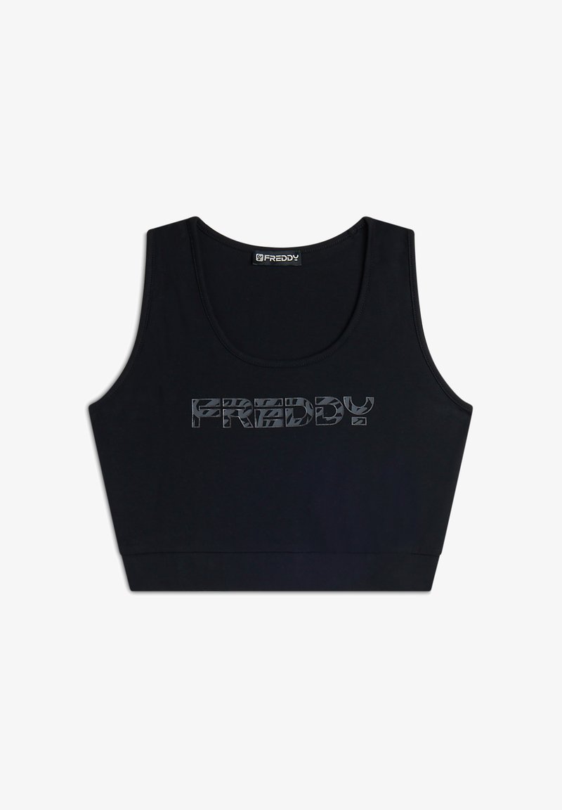 Top corto negro hecho de una tela suave, con un escote ancho y un audaz logo "FREDDY" en un diseño estampado en el frente.
