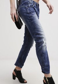 G-STAR Vaqueros boyfriend - destroyed denim