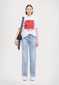 MAX&Co. &CO TEE - Potiskana majica - white