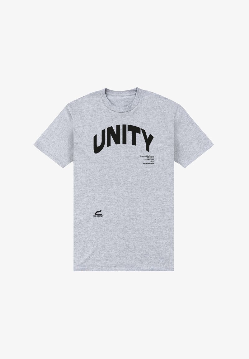 Jasnoszara koszulka z dużym, czarnym napisem "UNITY" wygiętym na klatce piersiowej oraz mniejszym tekstem o nadziei i marzeniach poniżej.