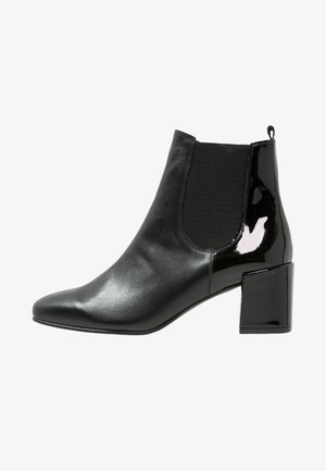 KIOMI, Bottines - black