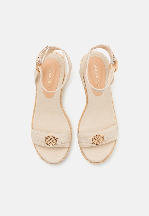 High heeled sandals - beige4