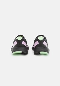 adidas Performance ADIZERO - Zapatillas running asfalto - core black/zero metallic/green spark