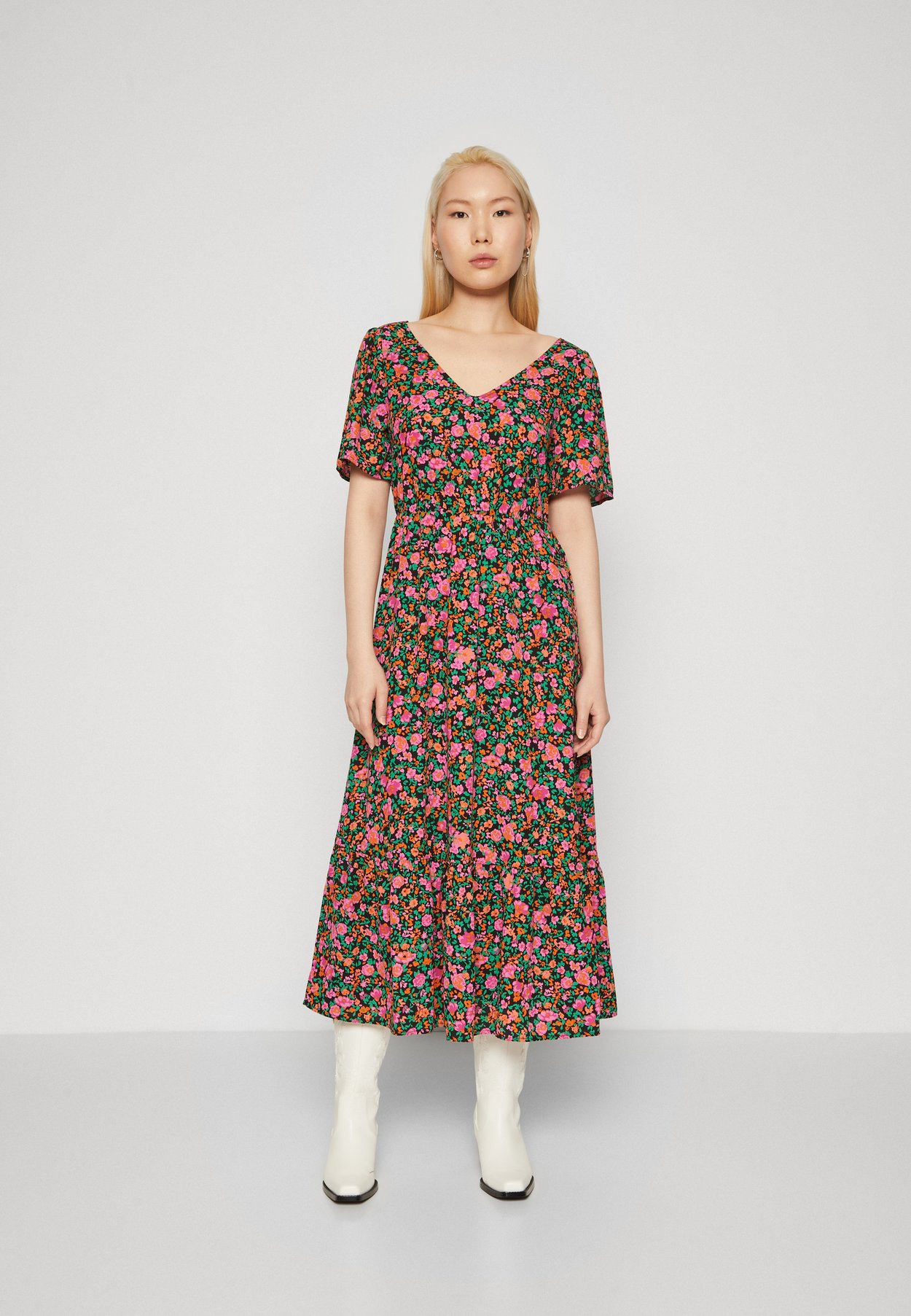 ONLSAFINA LIFE V NECK MIDI DRESS