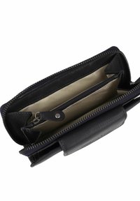 Zwarte leren portemonnee met ritssluiting. Het interieur heeft een crèmewitte voering, meerdere kaartsleuven en een ritsvakje voor munten.