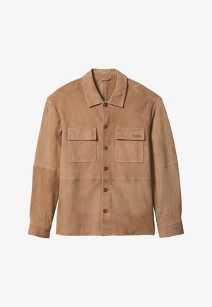 Lysebrun ruskindjakke med knapper, to forreste lommer med klap, lange ærmer og en spids krave.