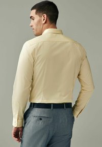 Next EASY CARE SINGLE CUFF - Overhemd - yellow