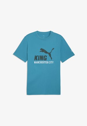 Puma, MCFC KING LOGO TEE - Equipación de clubes - tropical blue deep navy