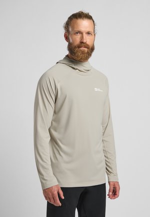 Beige Langarm-Hoodie aus glattem Stoff, mit einem dezenten Logo auf der linken Brust und einer lockeren Passform.