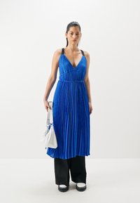 Proenza Schouler White Label BROOMSTICK PLEATED TANK DRESS - Denné šaty - blue