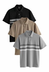 Drei Poloshirts: schwarz, beige und grau. Jede hat horizontale Streifen in verschiedenen Farbtönen und einen klassischen Kragen mit Knöpfen.