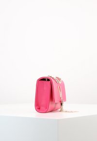Valentino Bags DIVINA - Mala a tiracolo - fuxia