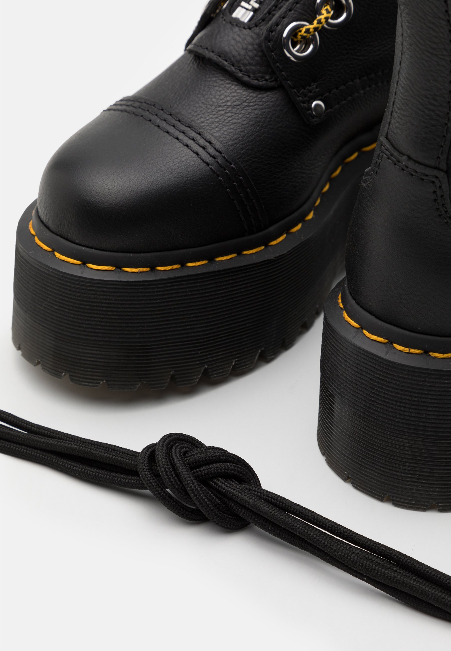 zalando dr martens sinclair