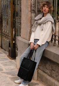 Violet Hamden ESSENTIAL - Tote bag - schwarz