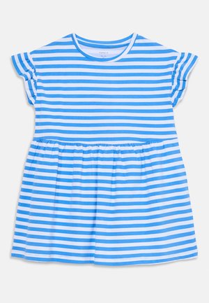 Modrá a bílá pruhovaná šaty s krátkými volánovými rukávy, kulatým výstřihem a nařasenou sukní. Vyrobeno z měkké bavlněné látky.