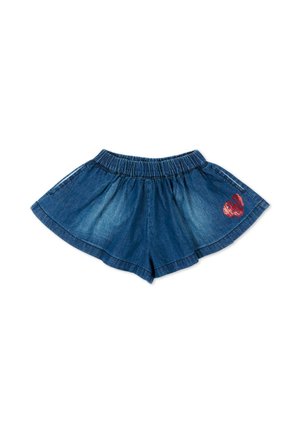 Shorts da bambino in denim blu con vita elastica e toppa a forma di cuore rosso sulla parte inferiore della gamba destra.