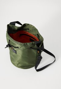 Alpha Industries CARRY BAG UNISEX - Τσάντα χιαστί - sage green