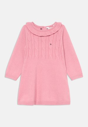 CABLE SWEATER DRESS - Abito in maglia - mystic pink
