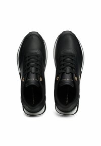 Tommy Hilfiger Zapatillas - black