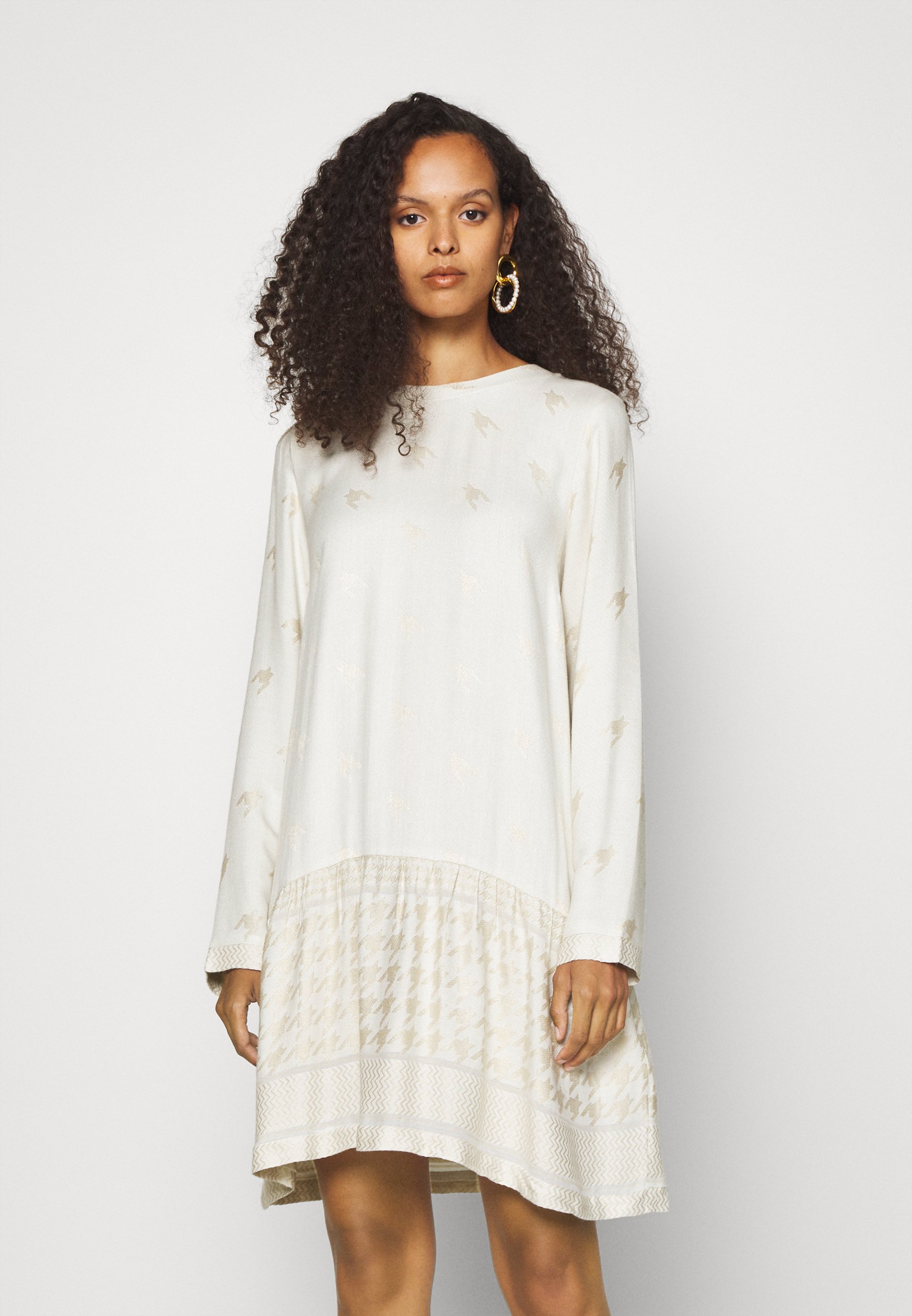 SUMMERY Copenhagen HARPER DRESS - Day 