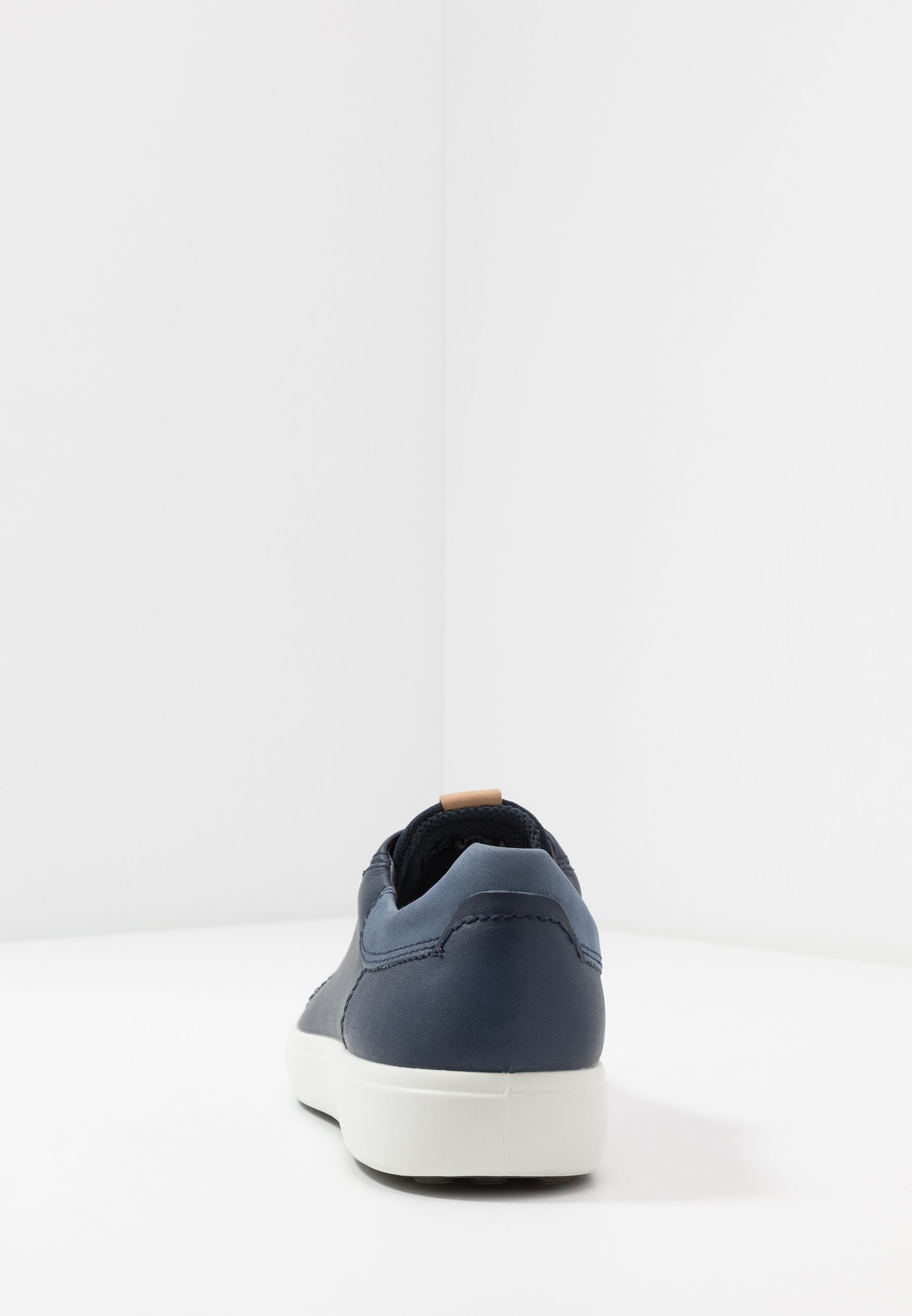 ecco navy trainers