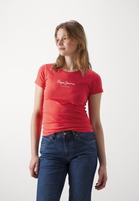 Pepe Jeans NEW VIRGINIA SS  - T-shirts med print - crispy red
