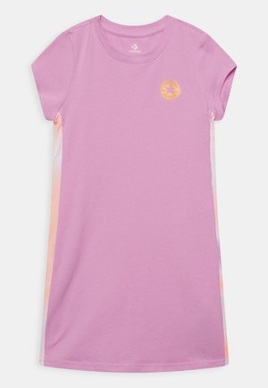PRINTED T-SHIRT DRESS - Vestito di maglina - beyond pink