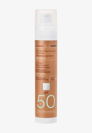 SPF 50 Korres Red Grape Sheer Glow crema diaria de protección solar facial, antienvejecimiento, anti-manchas, alta protección, fórmula antioxidante con células madre de uva.