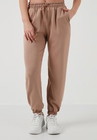 Dresside alumine osa - beige