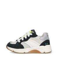 Sneaker med marineblå ruskind og hvid syntetisk overdel, grøn detalje, hvide snørebånd og tekstureret gummisål med polstret design.