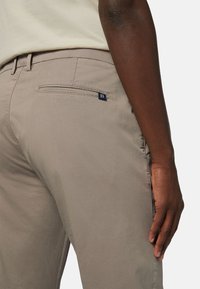 Boggi Milano STRETCH  - Kelnės - taupe