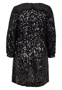 Musta pitkähihainen minimekko, joka on kokonaan peitetty kiiltävillä mustilla paljeteilla. Mekossa on suora pääntie ja hieman pulleat hihat.