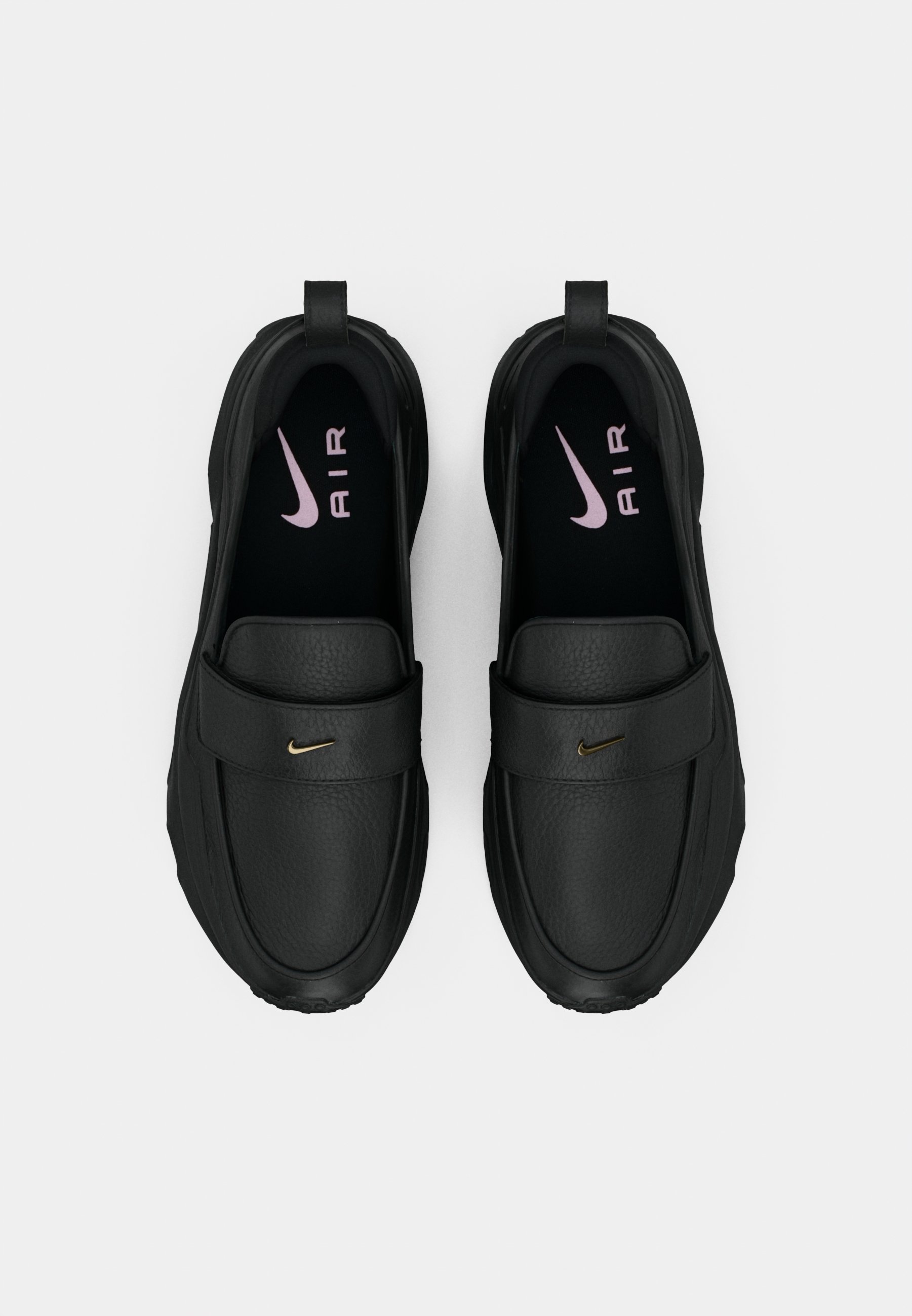 nike velcro shoes men's