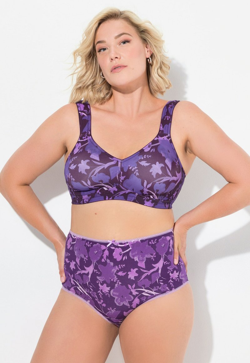 Ensemble de soutien-gorge à imprimé floral violet et culotte taille haute. Comprend des bretelles larges, une texture douce et une bordure en dentelle décorative.
