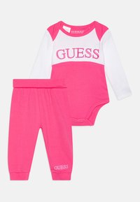 Ei valittu, caramel rose