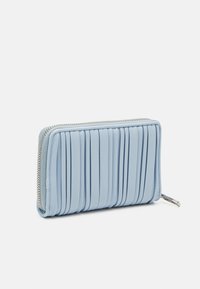 KARL LAGERFELD MEDIUM KUSHION ZIP - Denarnica - arctic blue
