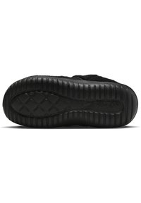 Nike Sportswear Domácí obuv - black black dark smoke grey