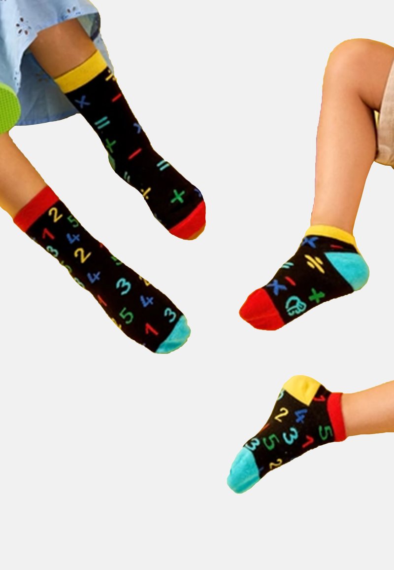 Dedoles 1 PAAR MIT 2 UNTERSCHIEDLICHEN DESIGNS MOTIV ZAHLEN - Socken