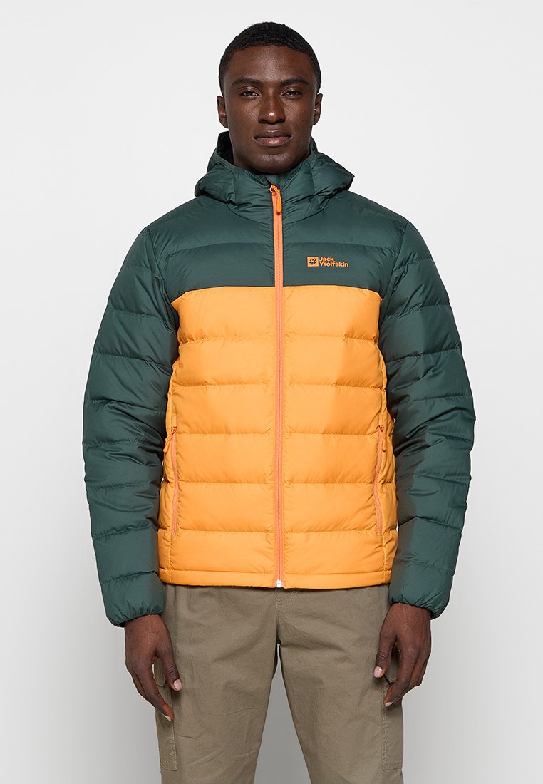 Jack Wolfskin Gewatteerde jas oranje Jack Wolfskin Gewatteerde jas oranje