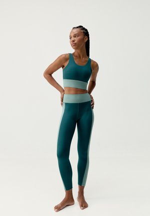 MAIKO - Leggings - verde claro