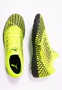 Puma Scarpe da calcio per terreni sintetici - yellow