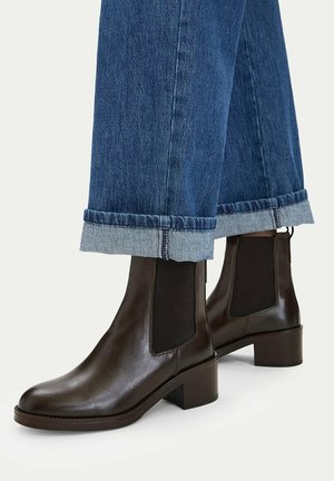 Gino Rossi, GINO ROSSI CHELSEA BOOTS WOMEN'S BROWN 5907964602248 - Støvletter - brown