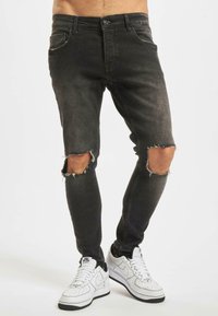 Thumbnail Image 6