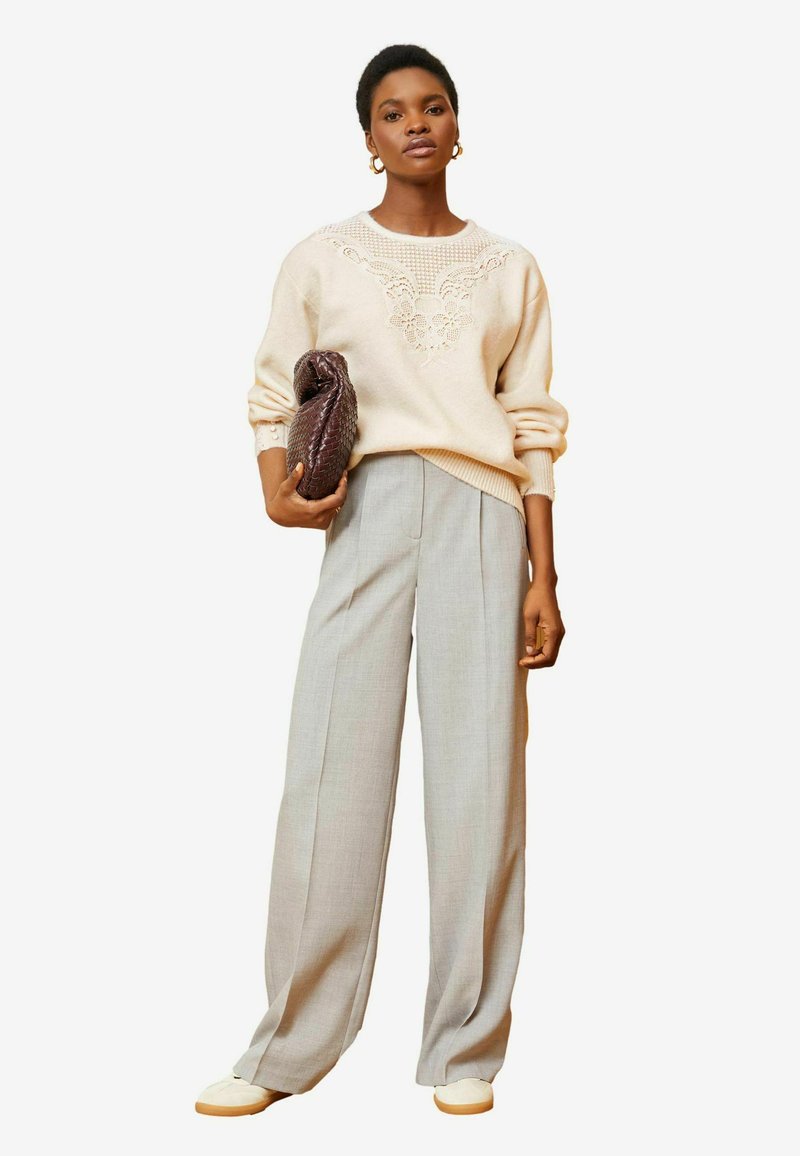 Love & Roses CREW NECK - Džemperis - ivory white white