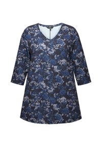 Marinemarine bloementunic met een V-hals en driekwartmouwen. Heeft een blauw en grijs rozenpatroon en een ontspannen, vloeiende vorm.