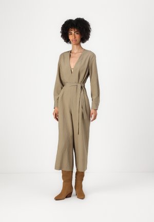 TUTA LUNGA - Jumpsuit - green moss