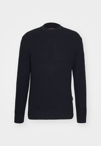 Dzianinowy sweter w ciemnoniebieskim kolorze, z okrągłym dekoltem, długimi rękawami oraz ściągaczami przy mankietach i dolnym brzegu. Posiada subtelną fakturę oraz detal z logo na rękawie.